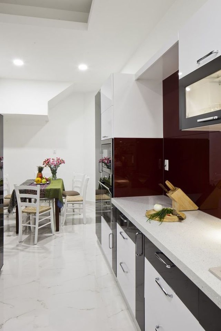 Nhà phố 1 trệt 1 lầu tuyệt đẹp với giá chỉ 700 triệu đồng - 3..jpg