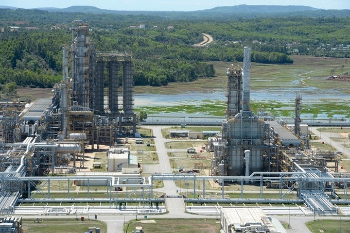 Nhập và không nhập xăng, dầu: Người tiêu dùng không hề bị thiệt? - 1