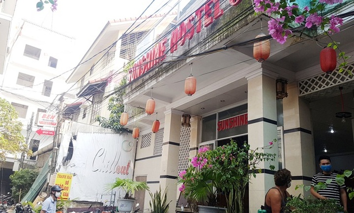 Nhiều địa phương đóng cửa dịch vụ giải trí, kêu gọi người dân ở nhà - 3