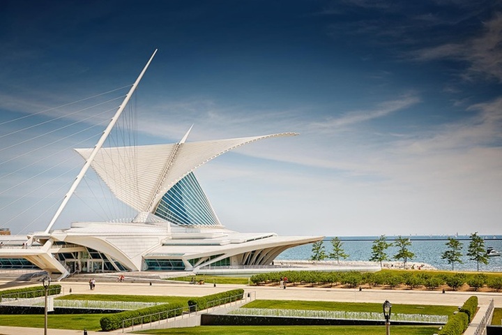 Những công trình đặc biệt lấy cảm hứng từ cánh chim, gò mối, dưa chuột... - 9