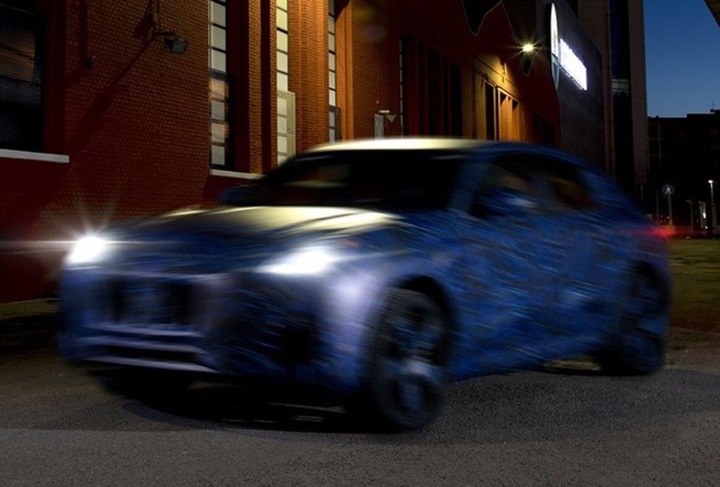 Những hình ảnh đầu tiên của xe nguyên mẫu Grecale - SUV mới của Maserati - 2