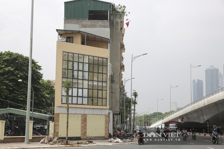 Những ngôi nhà có hình thù “kỳ dị xuất hiện nhan nhản tại Hà Nội - 8