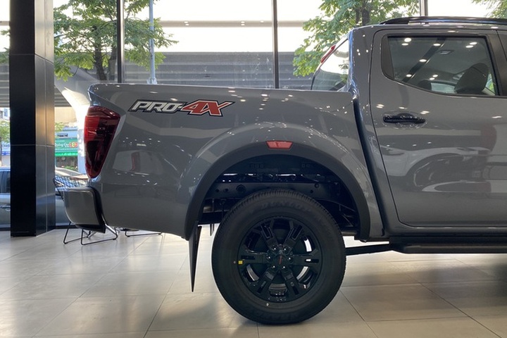 Nissan Navara 2021 bắt đầu về đại lý, sẵn sàng thách thức Ford Ranger - 7