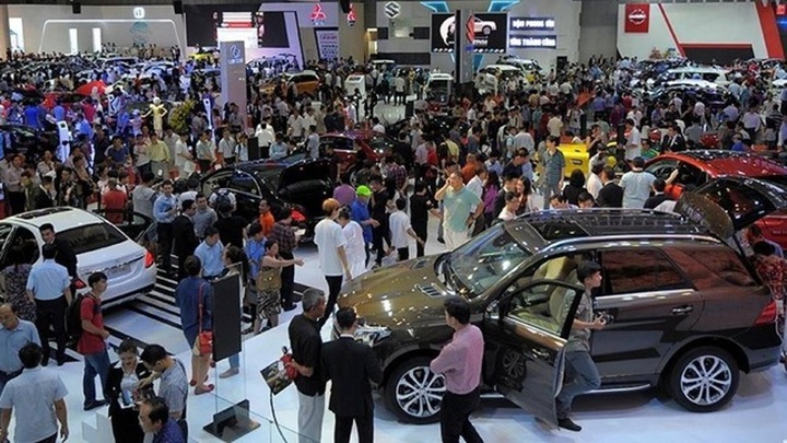 Ô tô ở giai đoạn cạnh tranh khốc liệt, tất cả phân khúc đều giảm giá - 1