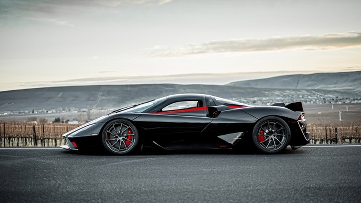 Ông chủ SSC bóc mẽ hãng Bugatti - 3