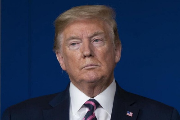 Ông Trump bị kiện vì gói cứu trợ 2.000 tỷ USD chống dịch Covid-19 - 1