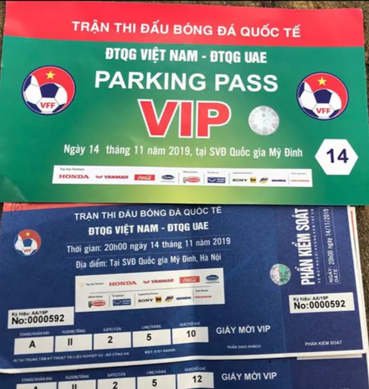 Phe vé mất 2 triệu đồng/cặp, ôm cả kho vé chỉ mong hoà tiền - 2