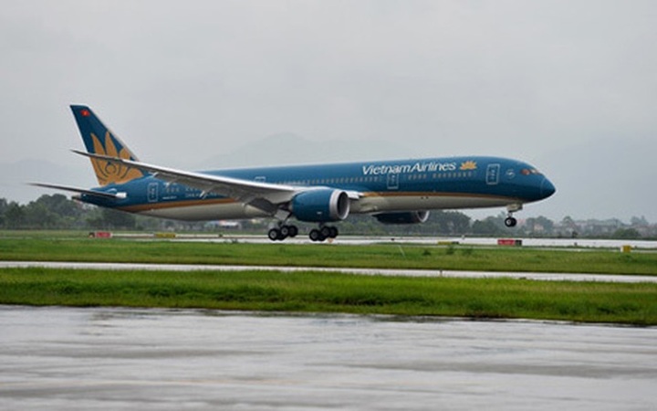 Phi hành đoàn chuyến bay có 12 khách nhiễm Covid-19 giờ ra sao? - 2