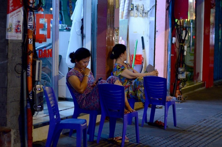 Phố Bùi Viện ế ẩm copy.jpg