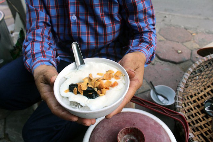 
Những ngày nắng nóng những bát tào phớ này bán được với số lượng lớn
