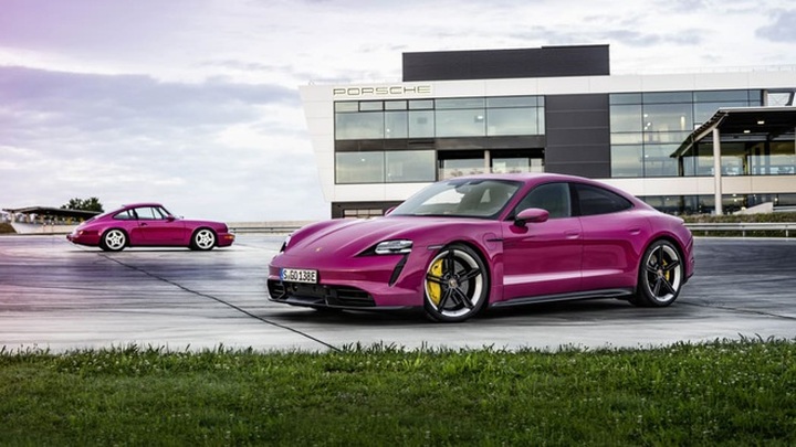 Porsche trở tay không kịp với xe điện Taycan - 1