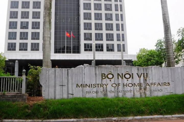 Sáng nay, Bộ Nội vụ họp báo giải đáp thắc mắc về đề xuất sáp nhập tỉnh - 1