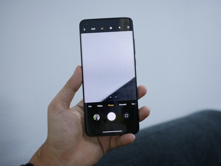 Smartphone chụp ảnh đẹp nhất thế giới về Việt Nam - 4