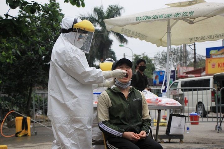 Thêm 2 ca mắc mới Covid-19 ở Hạ Lôi, 1 người là công nhân công ty Sam Sung - 1