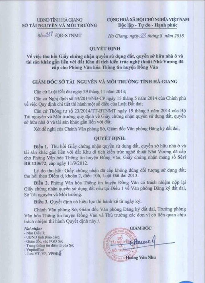 Quyết định thu hồi giấy chứng nhận quyền sử dụng đất, quyền sở hữu nhà ở và tài sản khác gắn liền với đất khu dinh thự họ Vương (dinh Vua Mèo) đã cấp cho Phòng Văn hoá Thông tin huyện Đồng Văn của Sở Tài nguyên Môi trường Hà Giang.