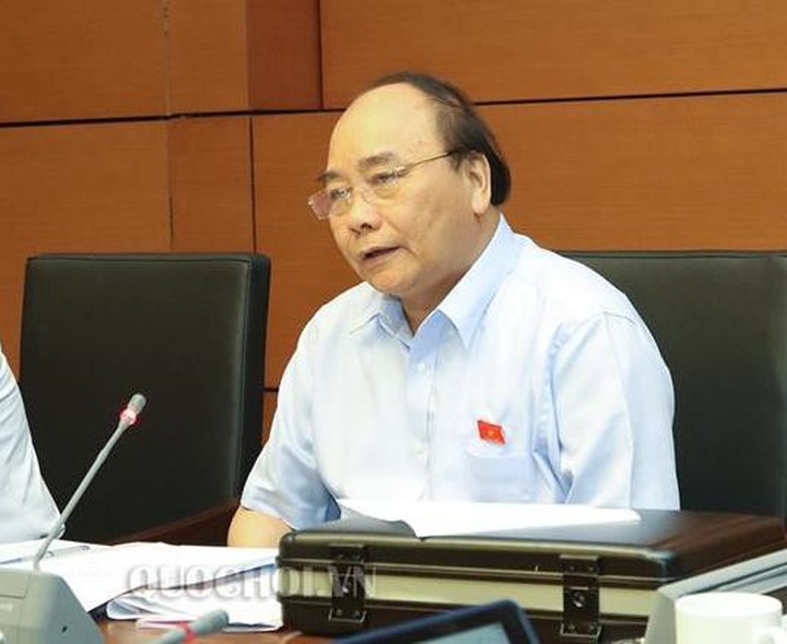 Thủ tướng lưu ý: Đừng mặc áo quá đầu”, phải “liệu cơm gắp mắm” để giữ cân đối ngân sách.