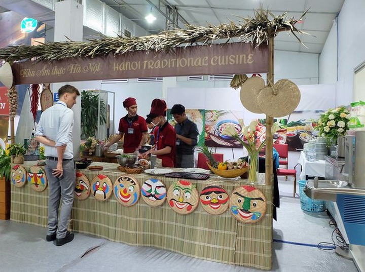 Thượng đỉnh Mỹ - Triều: Chủ hàng phở ngày ngủ 2 tiếng, thái thịt xuyên đêm - 5