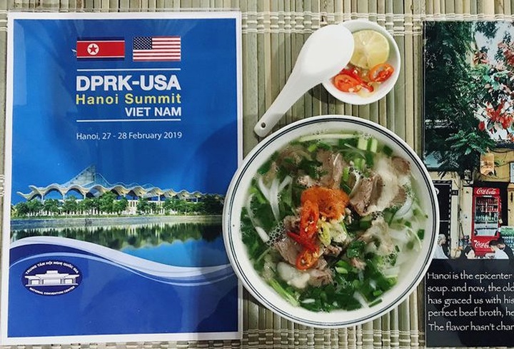 Thượng đỉnh Mỹ - Triều: Chủ hàng phở ngày ngủ 2 tiếng, thái thịt xuyên đêm - 6