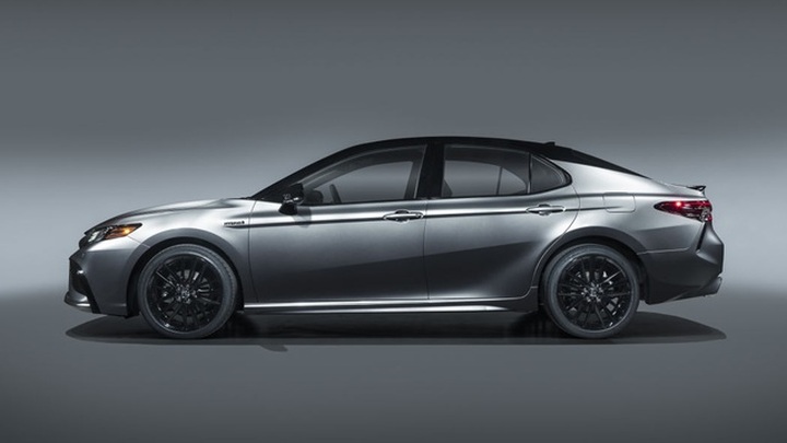 Toyota Camry 2021 có gì mới? - 15