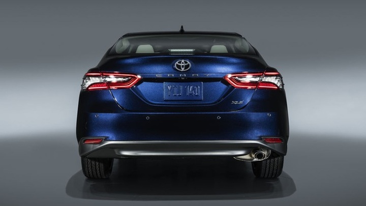 Toyota Camry 2021 có gì mới? - 7