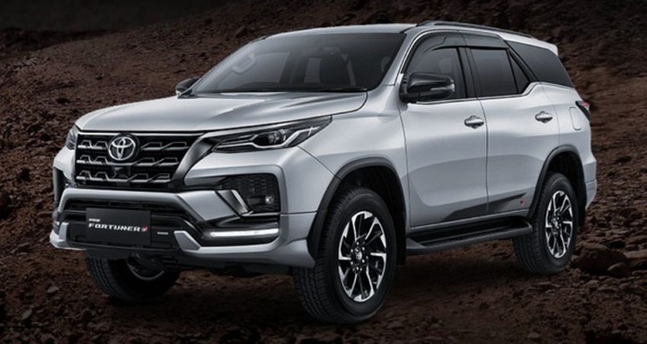 Toyota Fortuner GR Sport trình làng, thay thế bản TRD Sportivo - 12