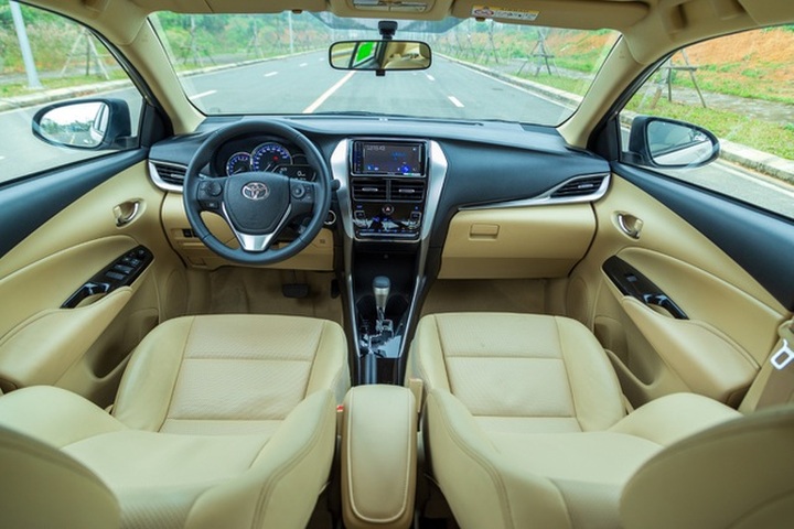 Toyota Vios là xe bán chạy nhất tháng 8, bỏ xa đối thủ bất chấp tháng ngâu - 4