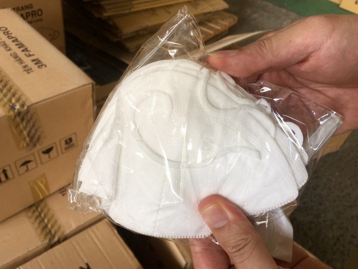 TPHCM: Đột nhập kho khẩu trang 3M giả thương hiệu Mỹ cực khủng - 6