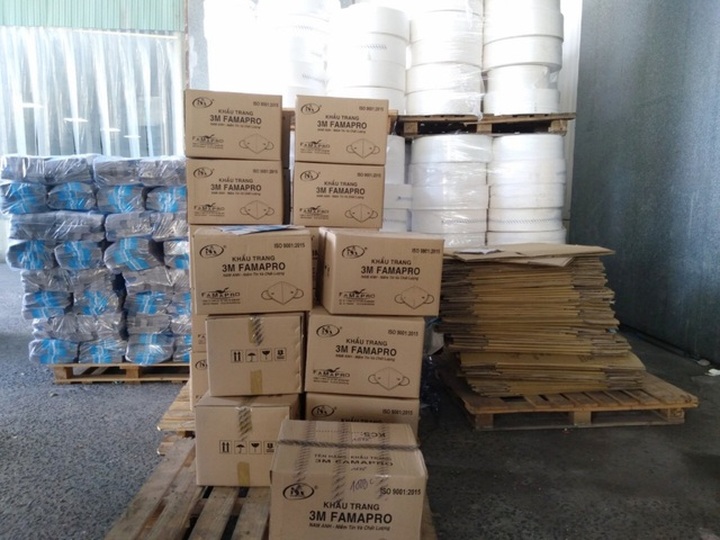 TPHCM: Đột nhập kho khẩu trang 3M giả thương hiệu Mỹ cực khủng - 7