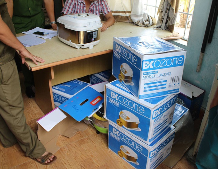 Sản phẩm nồi cơm điện, không xuất trình được hóa đơn, nguồn gốc xuất xứ.