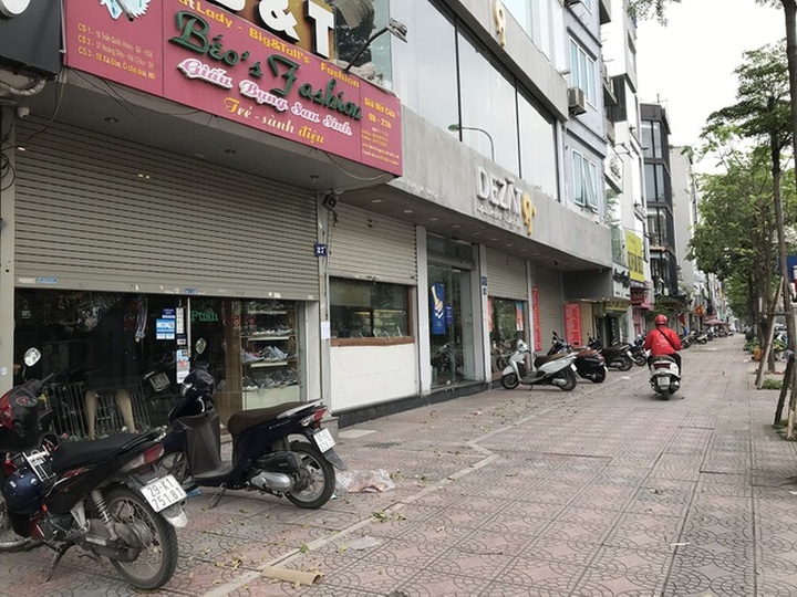 Tránh dịch Covid-19, hàng quán Hà Nội đồng loạt đóng cửa, chỉ nhận ship - 3