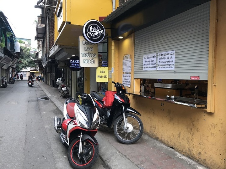 Tránh dịch Covid-19, hàng quán Hà Nội đồng loạt đóng cửa, chỉ nhận ship - 8