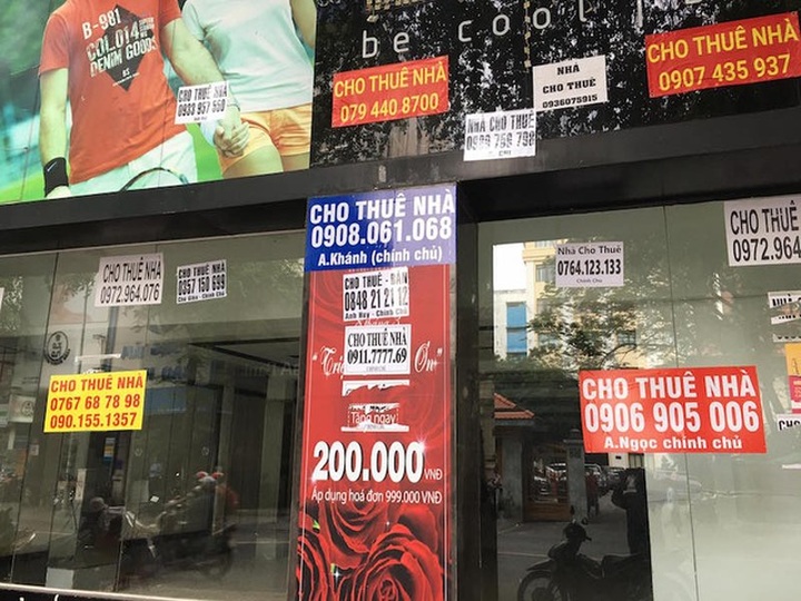 Treo bảng cho thuê mặt bằng cả tháng cũng không ai hỏi thăm - 2