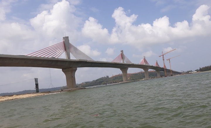 Trùng tên gọi, cầu 2.200 tỷ sẽ được đổi tên - 1