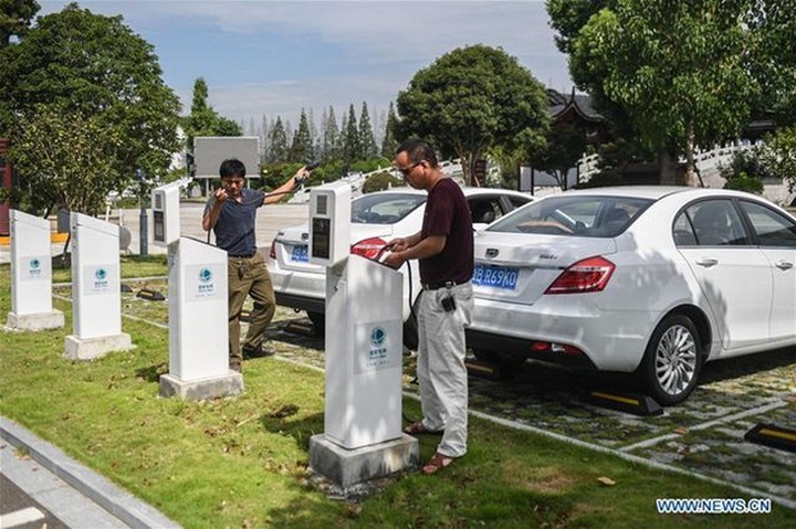 Từ làng nghèo, nay giàu có đổi đời, mỗi người thu nhập hơn 200 triệu đồng/năm - 11