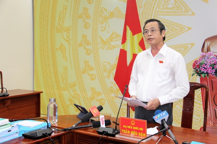 Từ thiếu bỗng thừa, lãng phí nhưng giá điện lại không giảm - 1