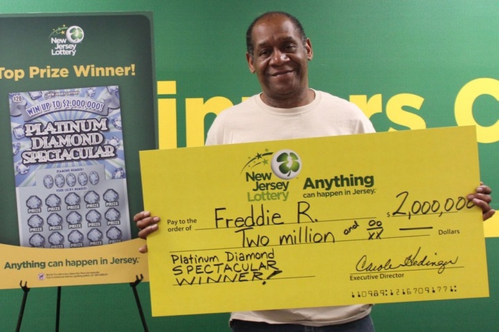 Từng trúng giải độc đắc hơn 40 tỷ, lại trúng tiếp giải độc đắc hơn 5 tỷ đồng - 1