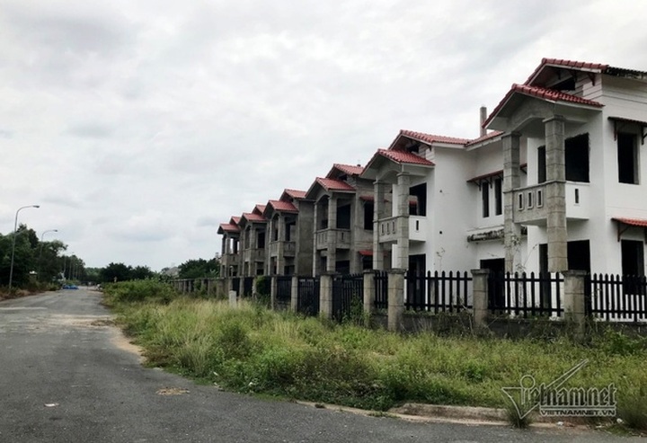 Vẻ đìu hiu, hoang tàn ở khu đô thị “ma” Nhơn Trạch - 4