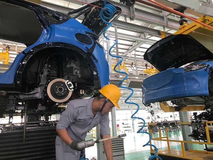 Vì sao Indonesia làm được ô tô 200 triệu đồng, Việt Nam thì không? - 1