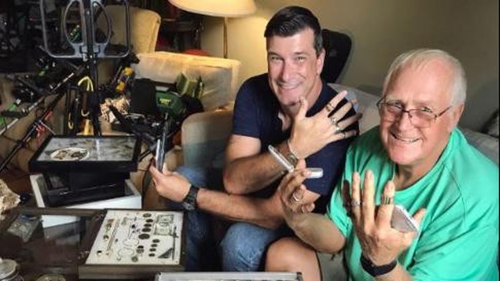 Từ năm 2013, với chiếc máy dò kim loại của mình, ông Miller chuyên đi tìm những đồ vật quý giá bị thất lạc và trả chúng về với chủ nhân thực sự. (Nguồn: Terry Miller)