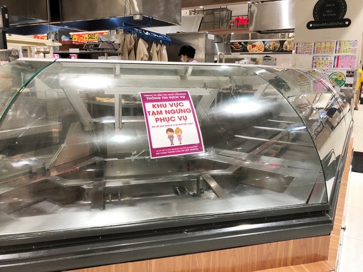 Vụ chuột bò lên khay thức ăn: Aeon nhận trách nhiệm, không đổ cho nhân viên  - 2