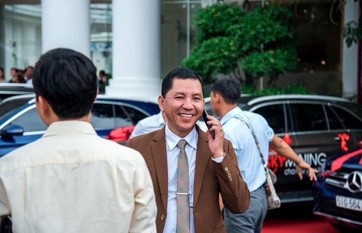 Vụ công ty tiền ảo Sky Mining bỏ trốn: Hàng trăm nhà đầu tư chấp nhận mất hàng ngàn tỉ đồng - 1