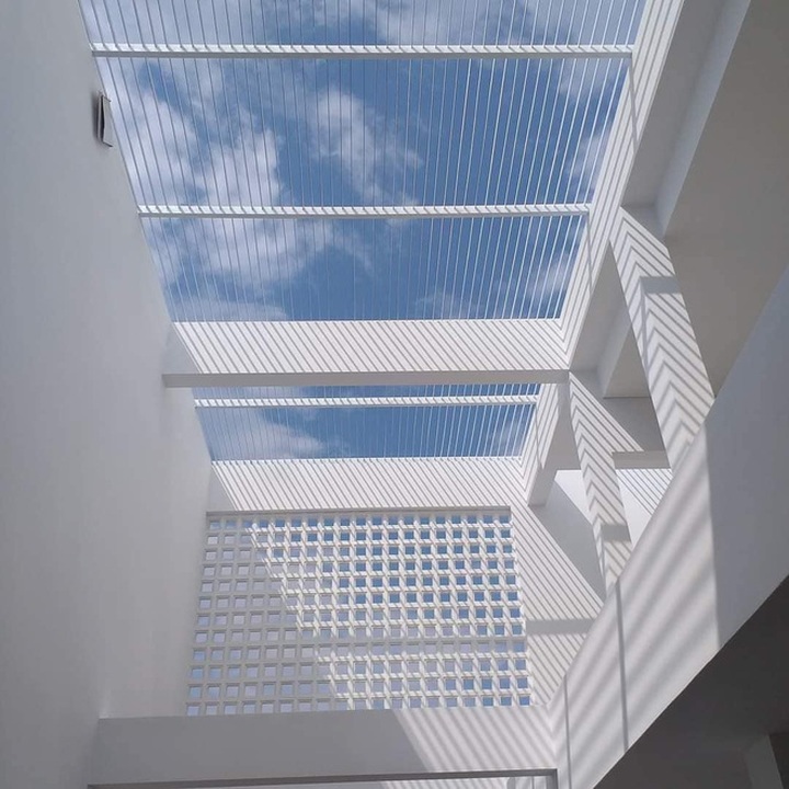 Xấu, đẹp bên trong ngôi nhà 2 tầng tốn nhiều tiền vẫn bị ví như lồng sắt - 7