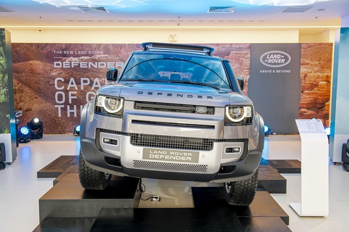 Xe off-road cho nhà giàu: Tiền phụ kiện có giá bằng chiếc ô tô hạng A - 2