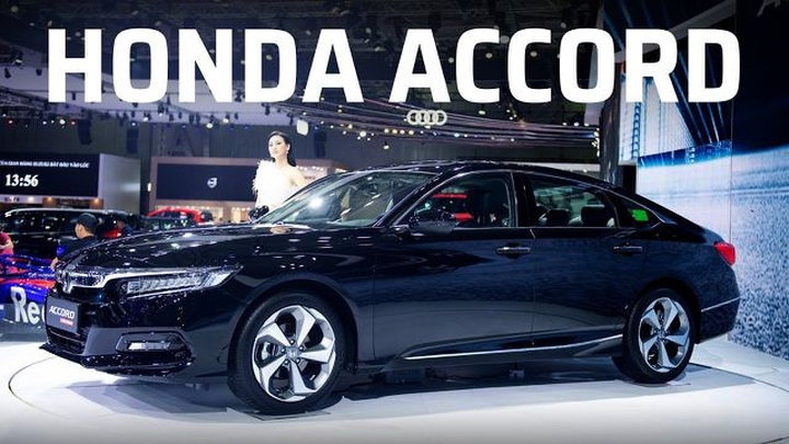 Xe sang chạy đua đại hạ giá, rúng động thước lái báo nhầm hàng trăm triệu đồng - 4