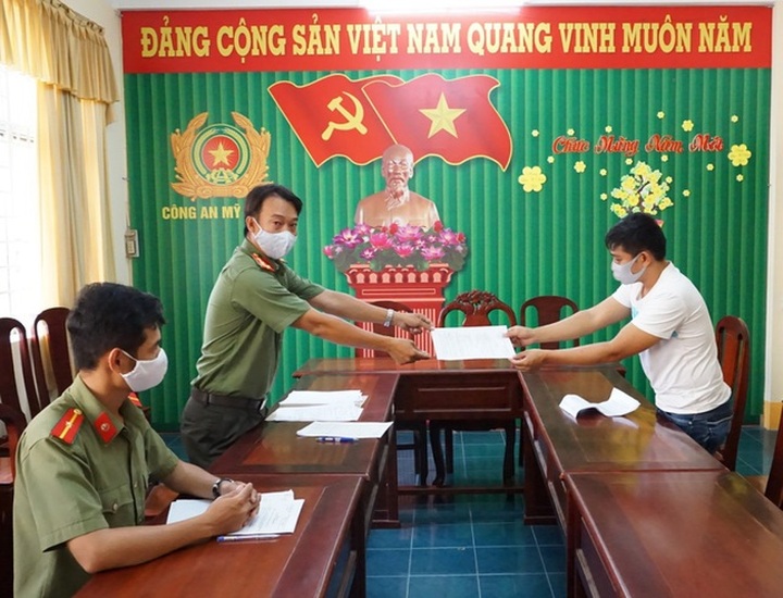 Xử phạt người làm rò rỉ ảnh chụp văn bản dự thảo cấm chợ - 5