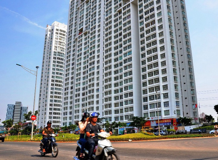 Thị trường bất động sản hiện nay đang có xu hướng sụt giảm nguồn cung căn hộ vừa túi tiền do “nghẽn” về chủ trương đầu tư.