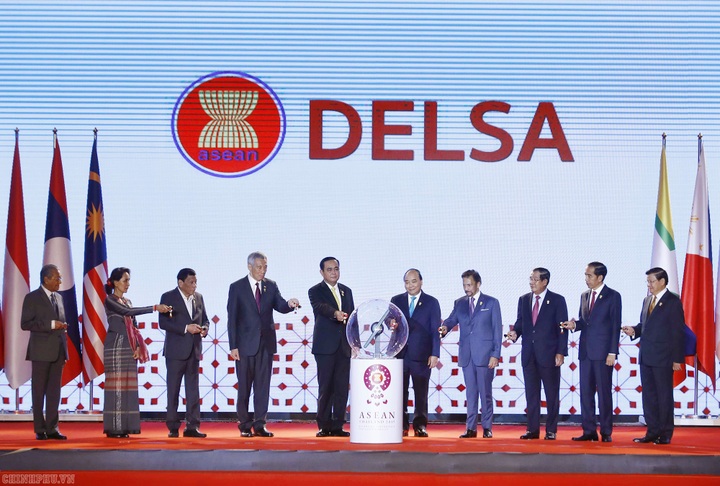 ASEAN Summit opens in Bangkok - 1