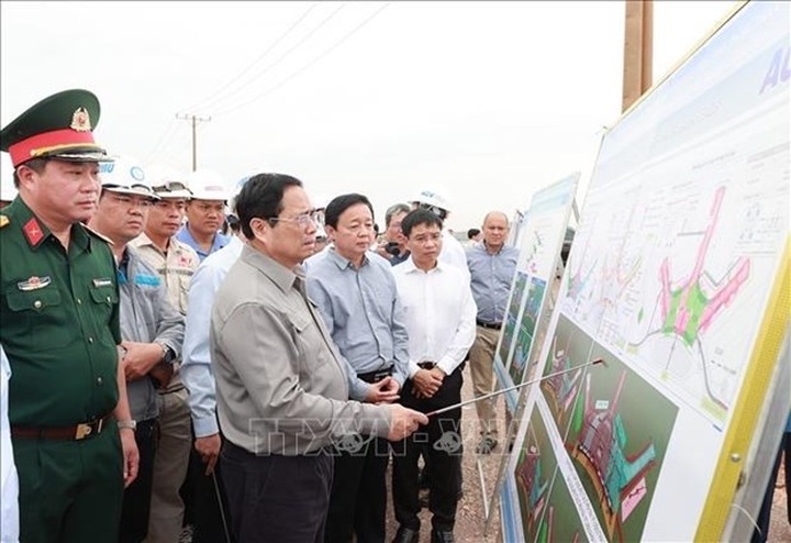 Problems must be settled for Long Thanh airport construction: PM - 1