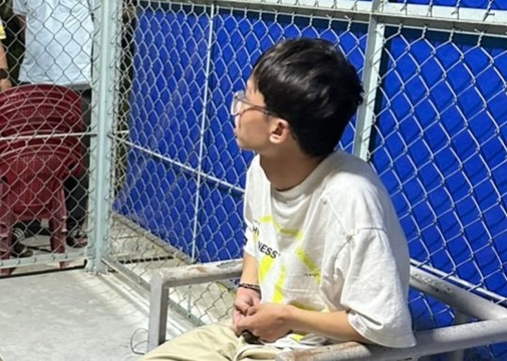 Robber dies in police chase - 3 Robber dies in police chase - 3