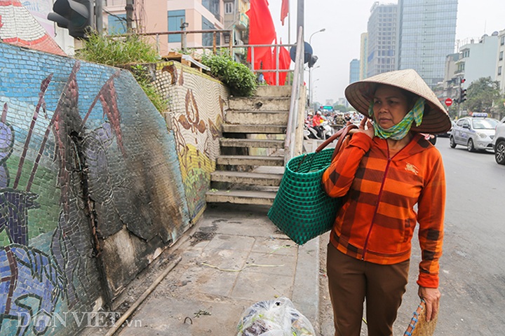Hanoi Mural continues deteriorating - 7 Hanoi Mural continues deteriorating - 7